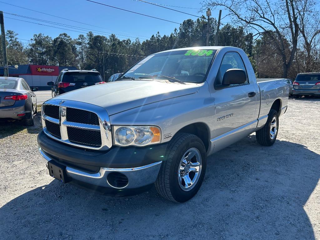 2004 Dodge Ram 1500 Pickup SLT
