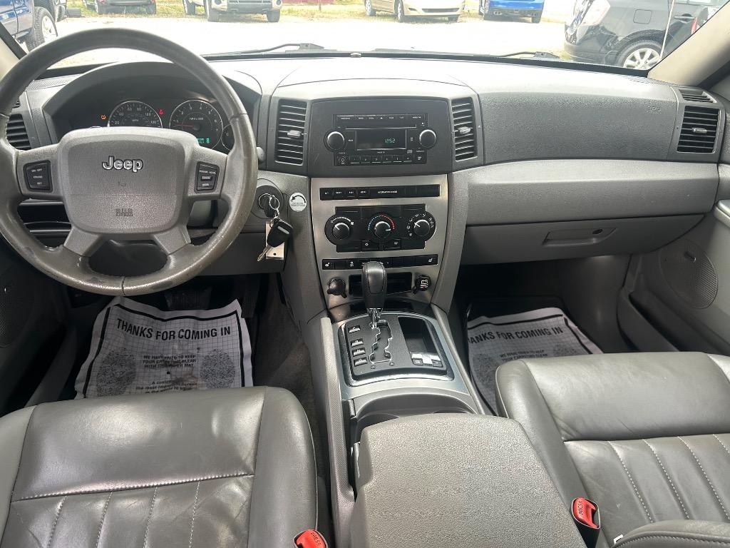 2007 Jeep Grand Cherokee Laredo - Photo 10